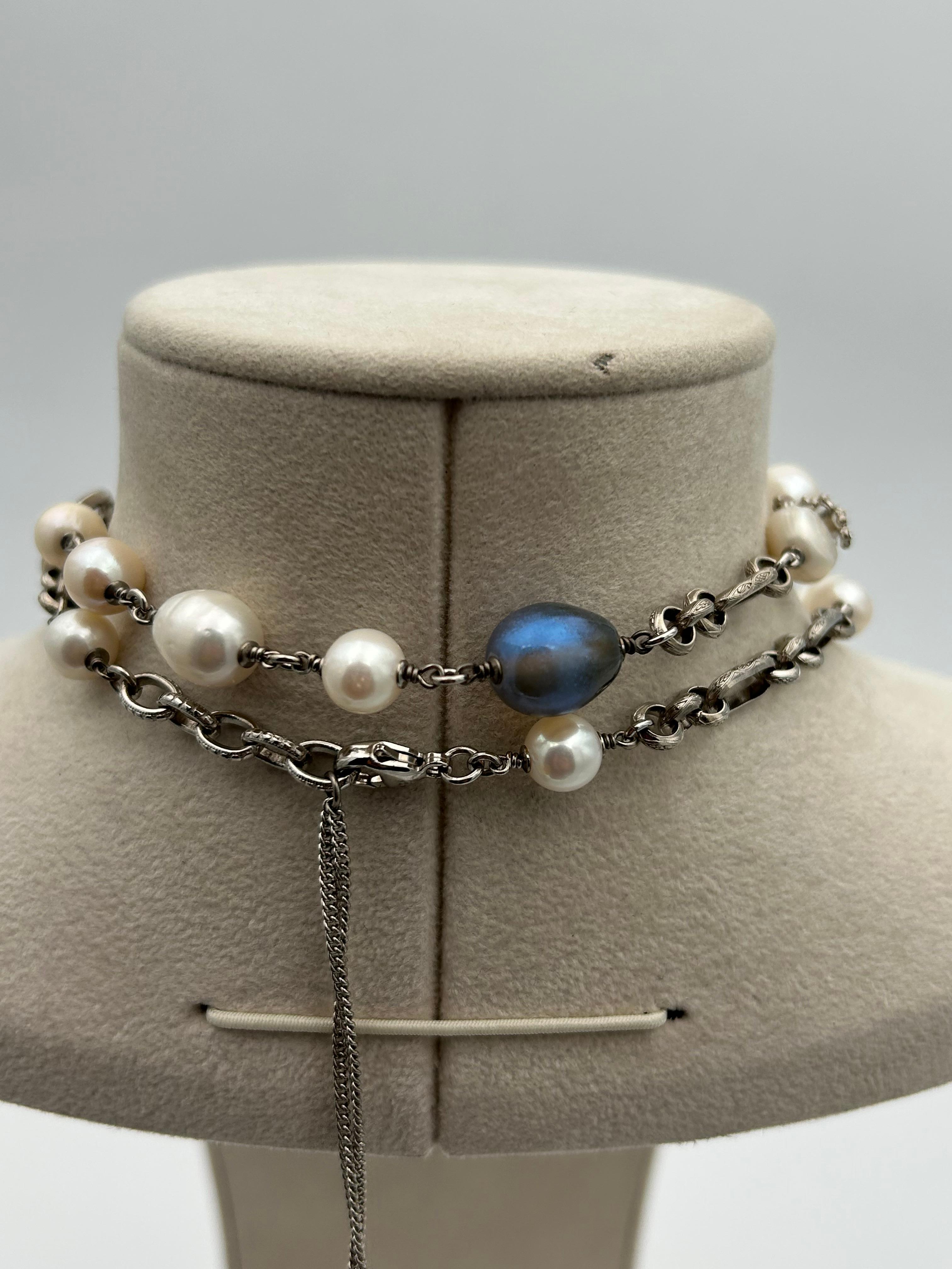 Chanel Perlen- und Kettenhalsband Sommer/Frühjahr 2012 im Angebot 3