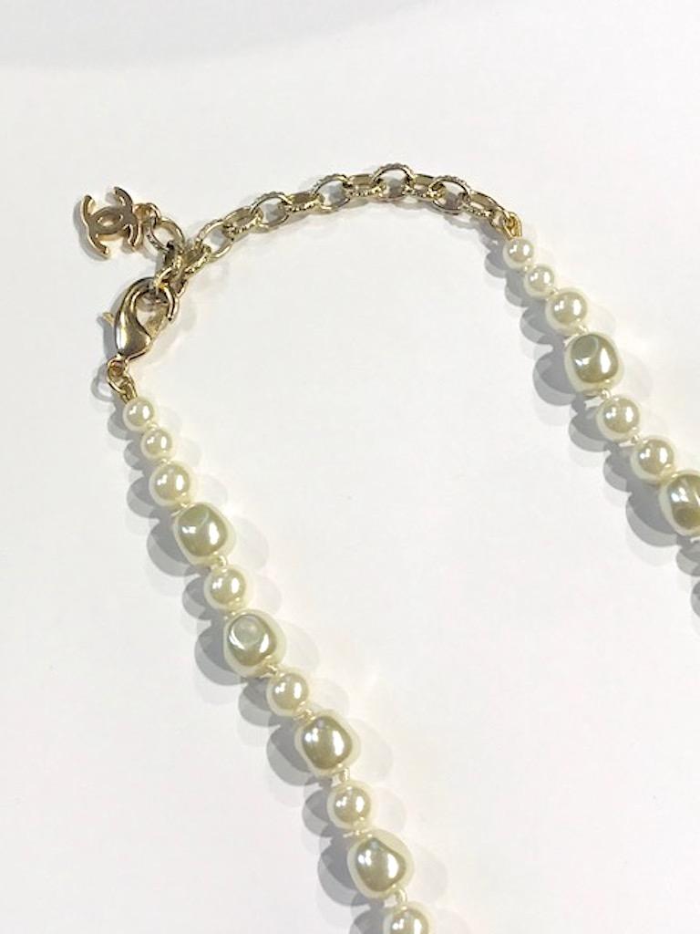 Chanel Pearl and Gold Bead Long Necklace, 2018 Cruise Collection 4
