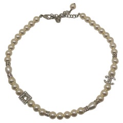 Collares