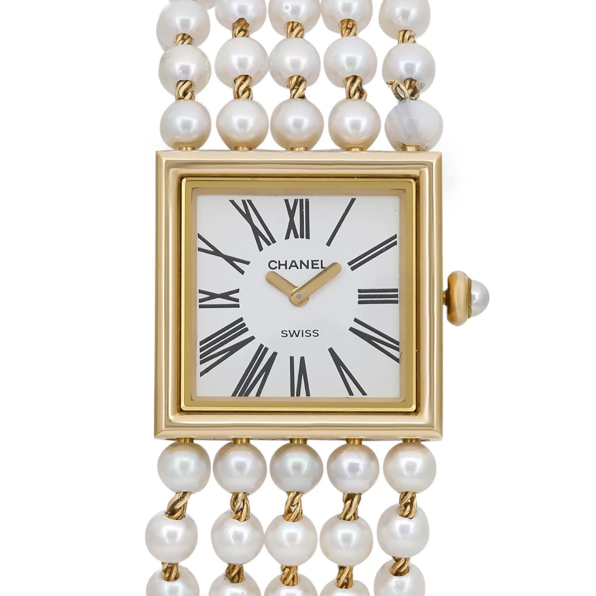 Pre-owned good condition. No original box and papers. Comes with a chronostore box and a 2-year seller warranty.

General Information
Brand: CHANEL
Model: Chanel Pearl Bracelet
Model Number: 217015846
Type: Wristwatch
Department: Women
Style: