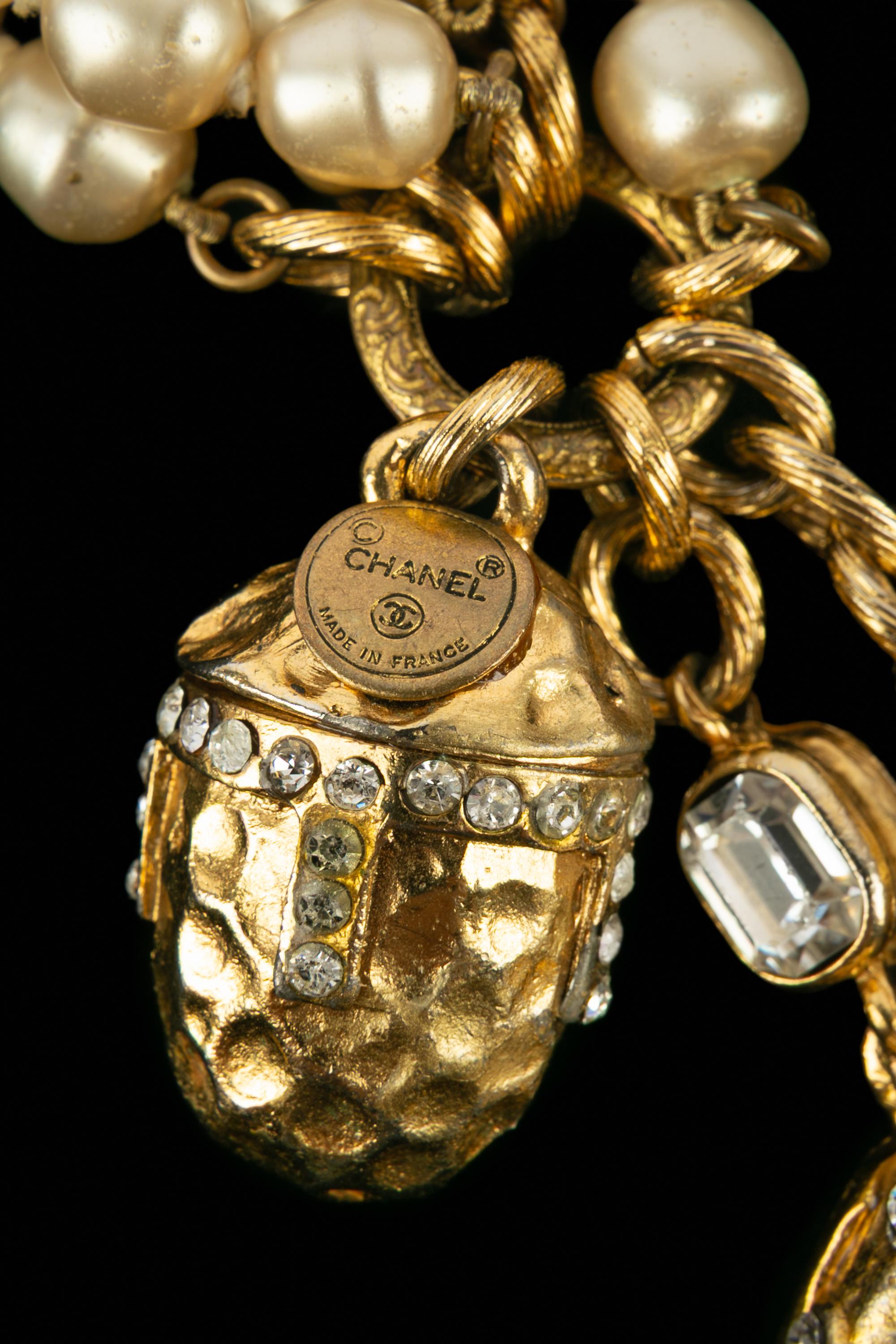 Bracelet perles de Chanel en vente 4