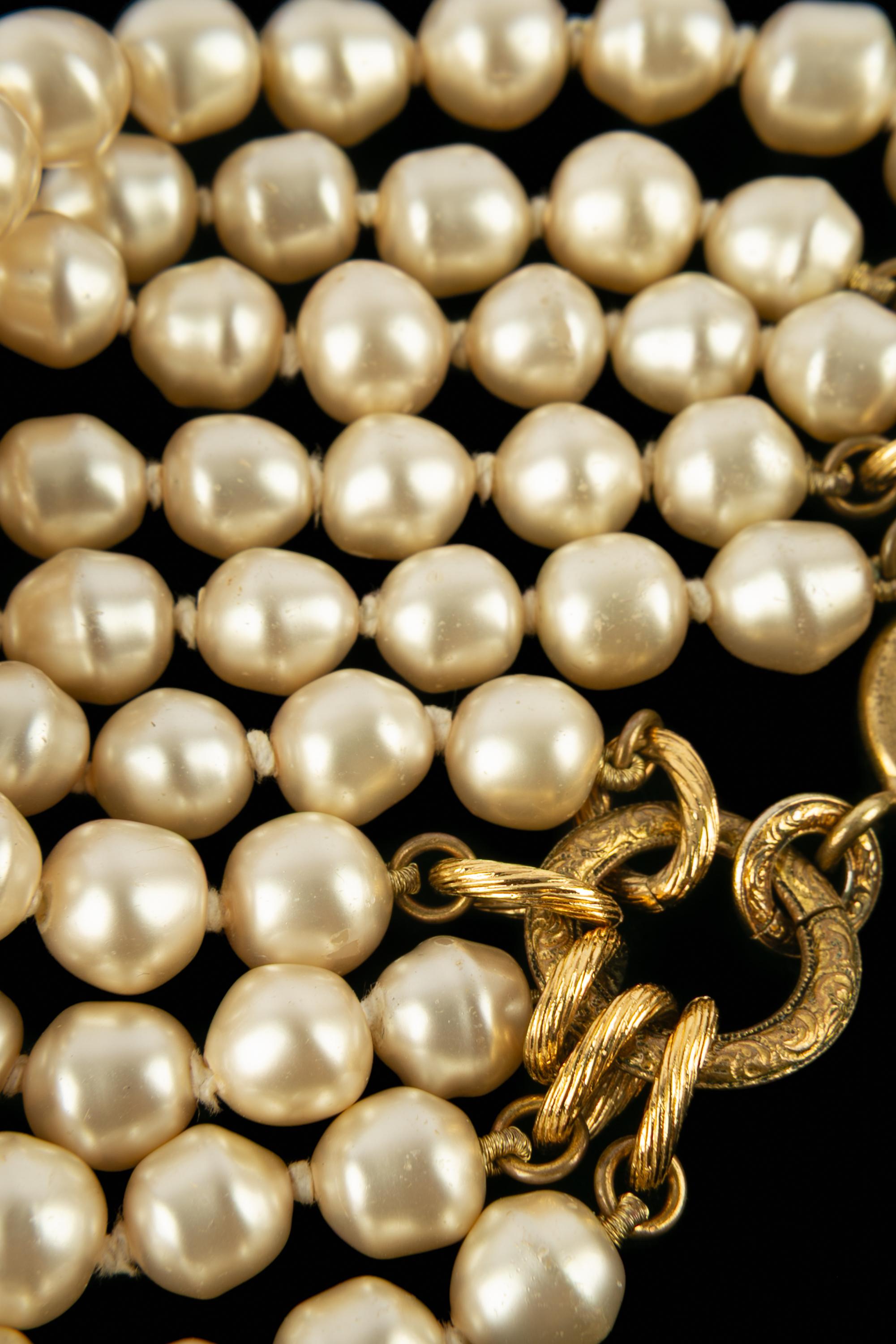 Bracelet perles de Chanel en vente 5