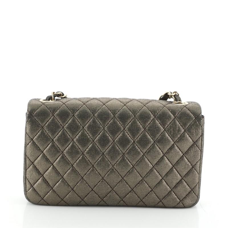 chanel pearl bag