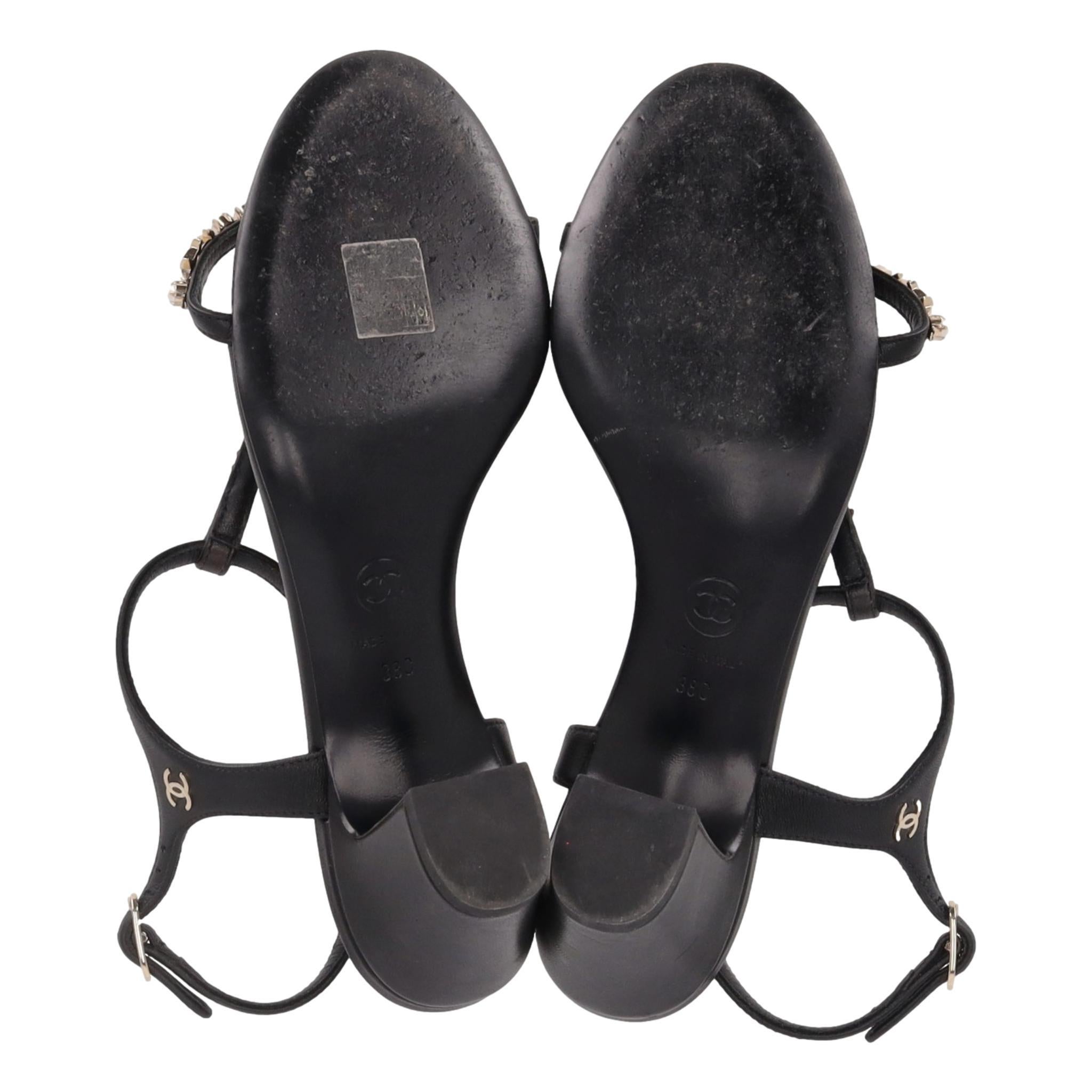 Women's Chanel Pearl & CC' Logo Trimmed Leather Sandals