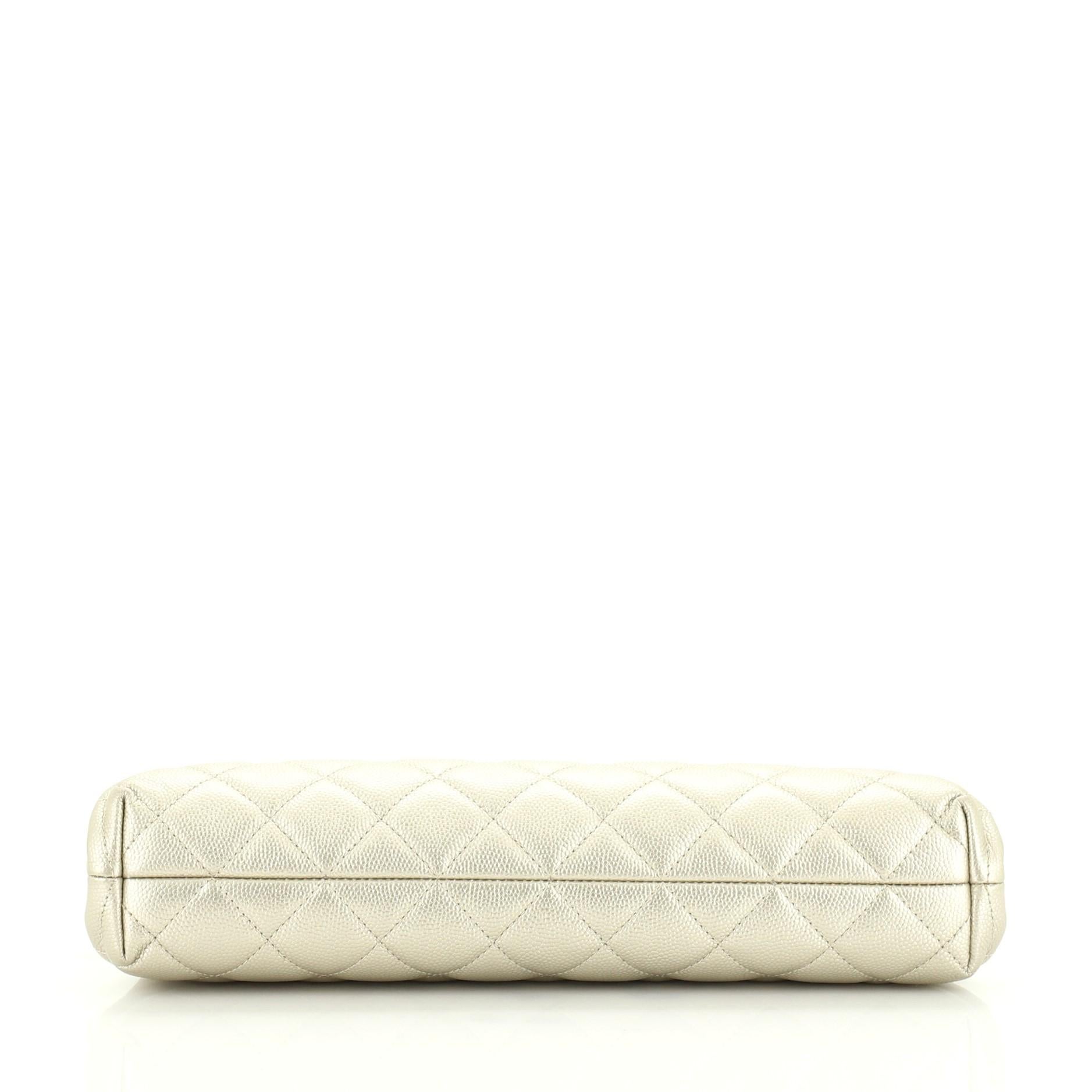 Women's or Men's Chanel Pearl Chain Clutch Quilted Caviar