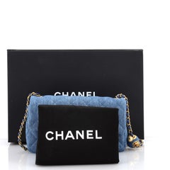 Chanel Perlen Crush Klappentasche Gesteppt Denim Mini