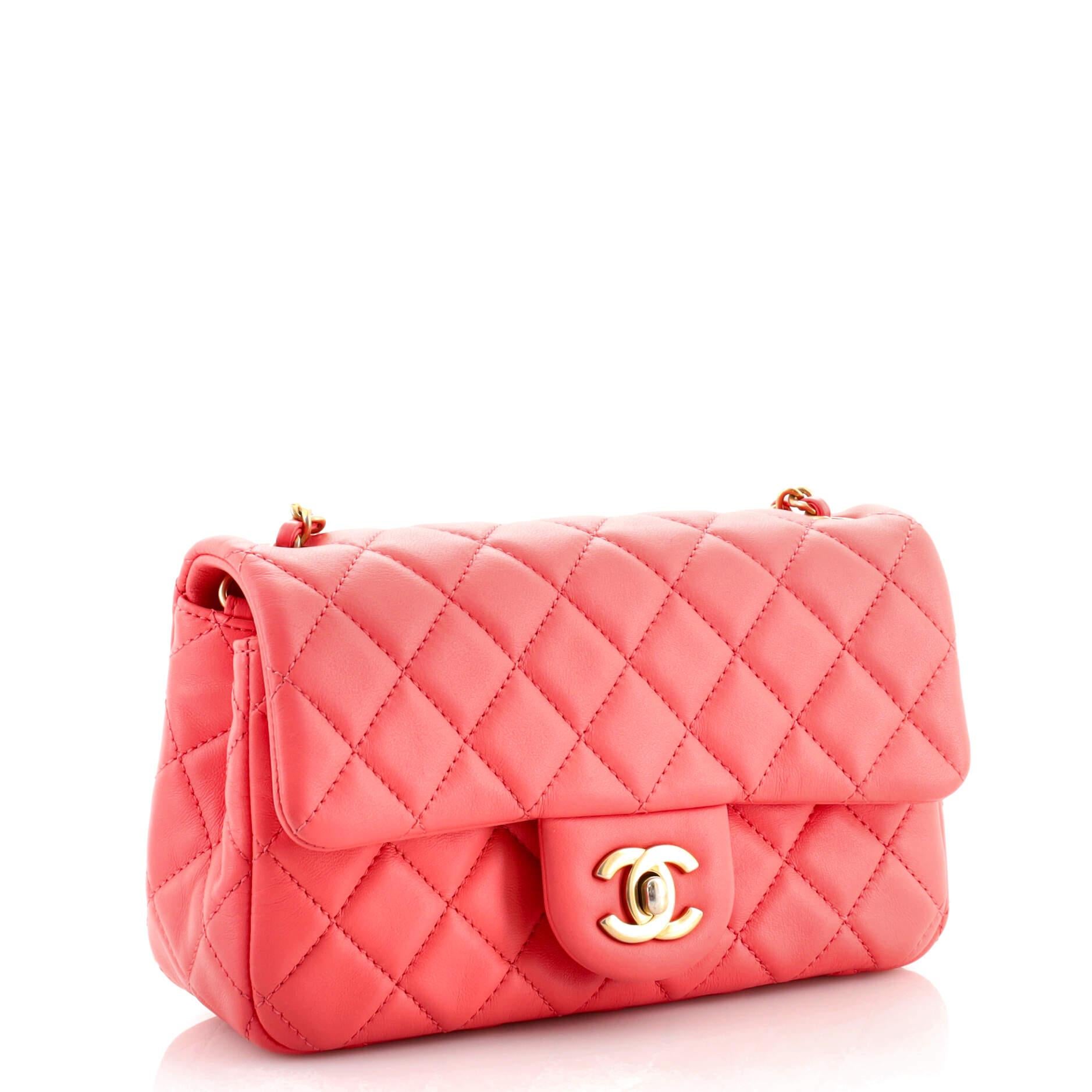 chanel mini pearl crush