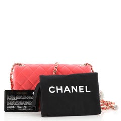Chanel Perlen Crush Flap Tasche aus gestepptem Samt mit Kristalldetail Mini