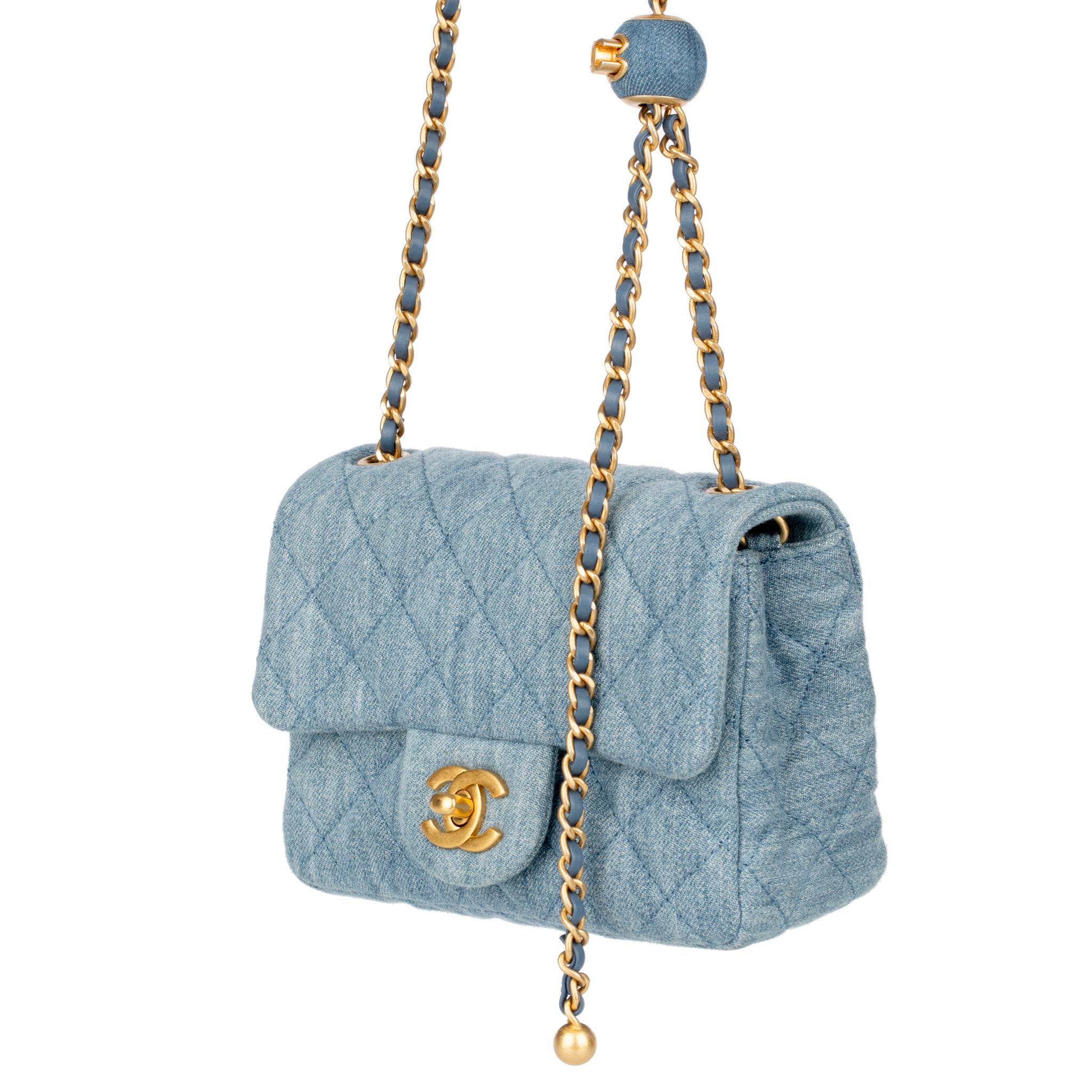 Chanel Pearl Crush Mini Bolso Cuadrado con Solapa Denim Herrajes Dorados 6