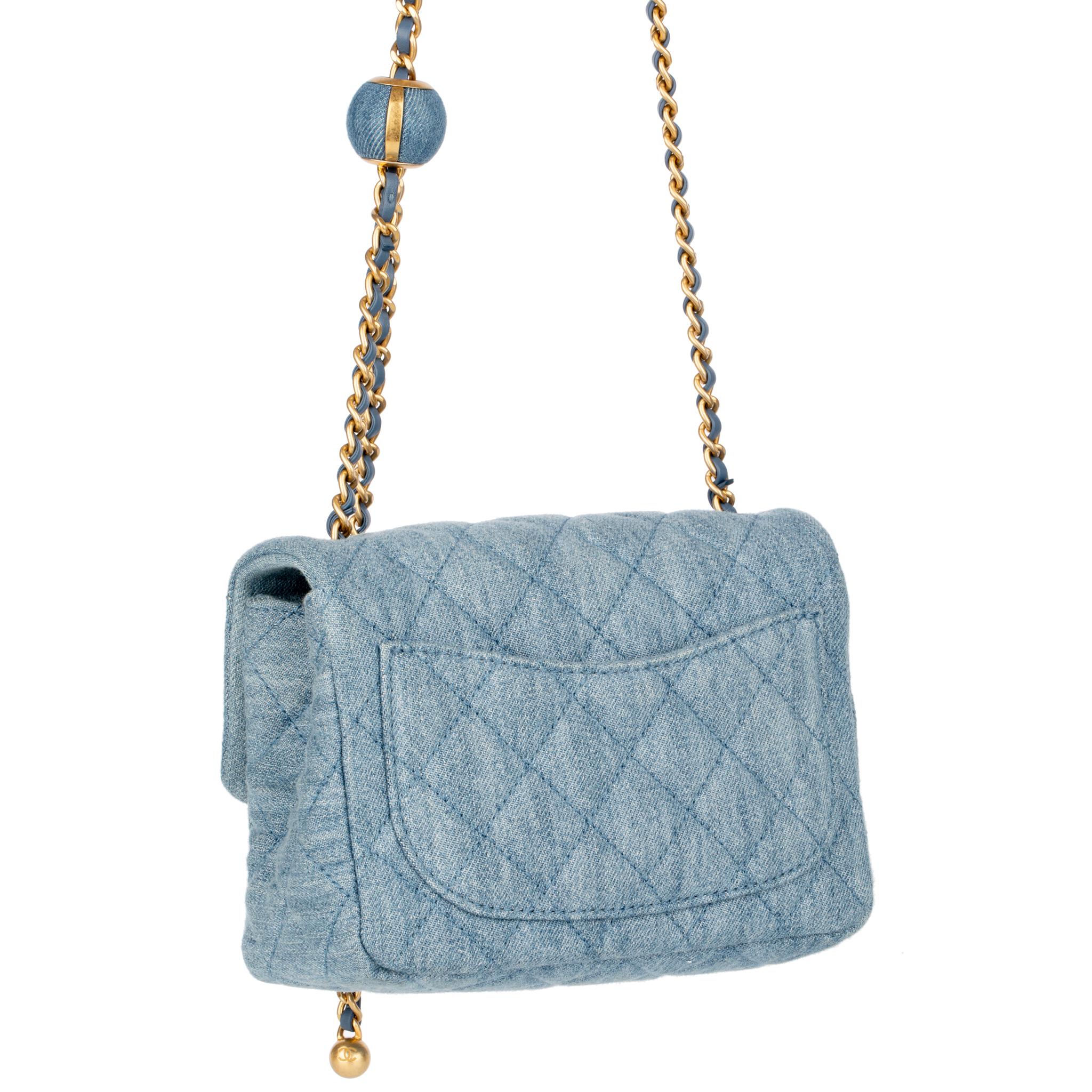 Chanel Pearl Crush Mini Bolso Cuadrado con Solapa Denim Herrajes Dorados 2