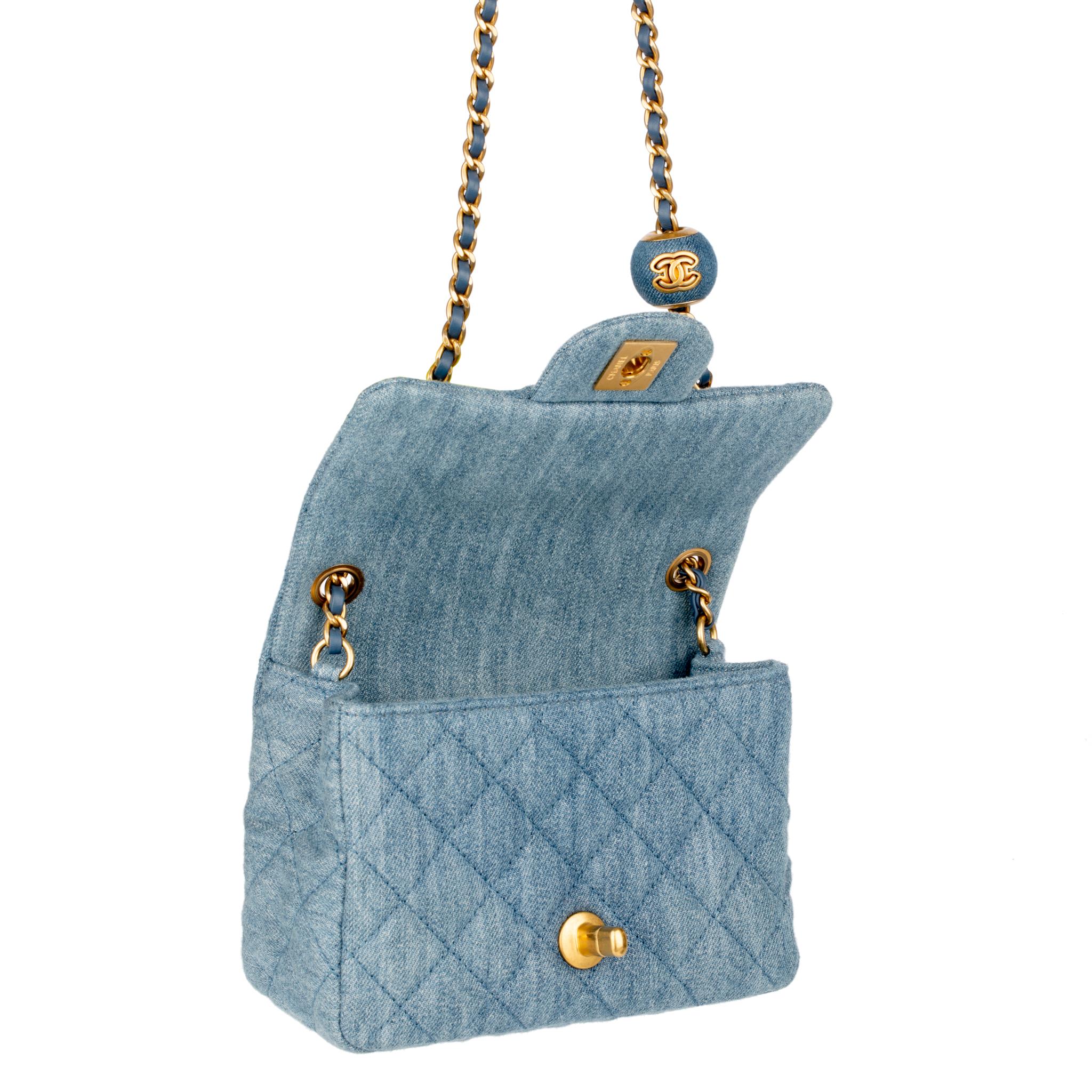 Chanel Pearl Crush Mini Bolso Cuadrado con Solapa Denim Herrajes Dorados 4