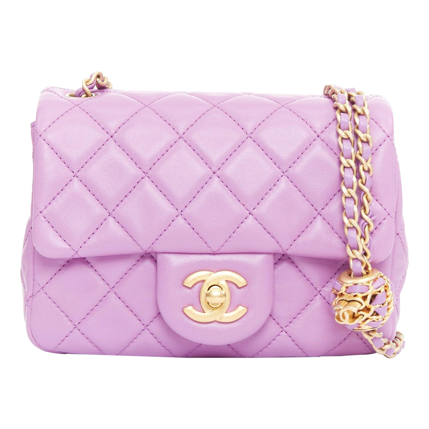 Chanel Pearl Crush Mini Square Flap in pelle d
agnello invecchiata con finiture dorate in vendita