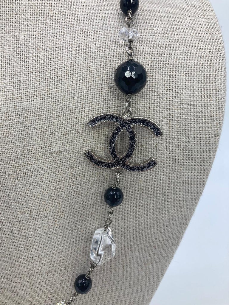 Chanel Pearl Crystal Beaded CC Logo Necklace For Sale at 1stDibs