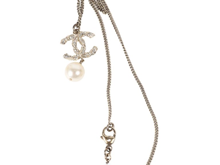 CHANEL PEARL DROP CC Necklace at 1stDibs