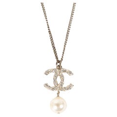 CHANEL PEARL DROP CC Necklace at 1stDibs