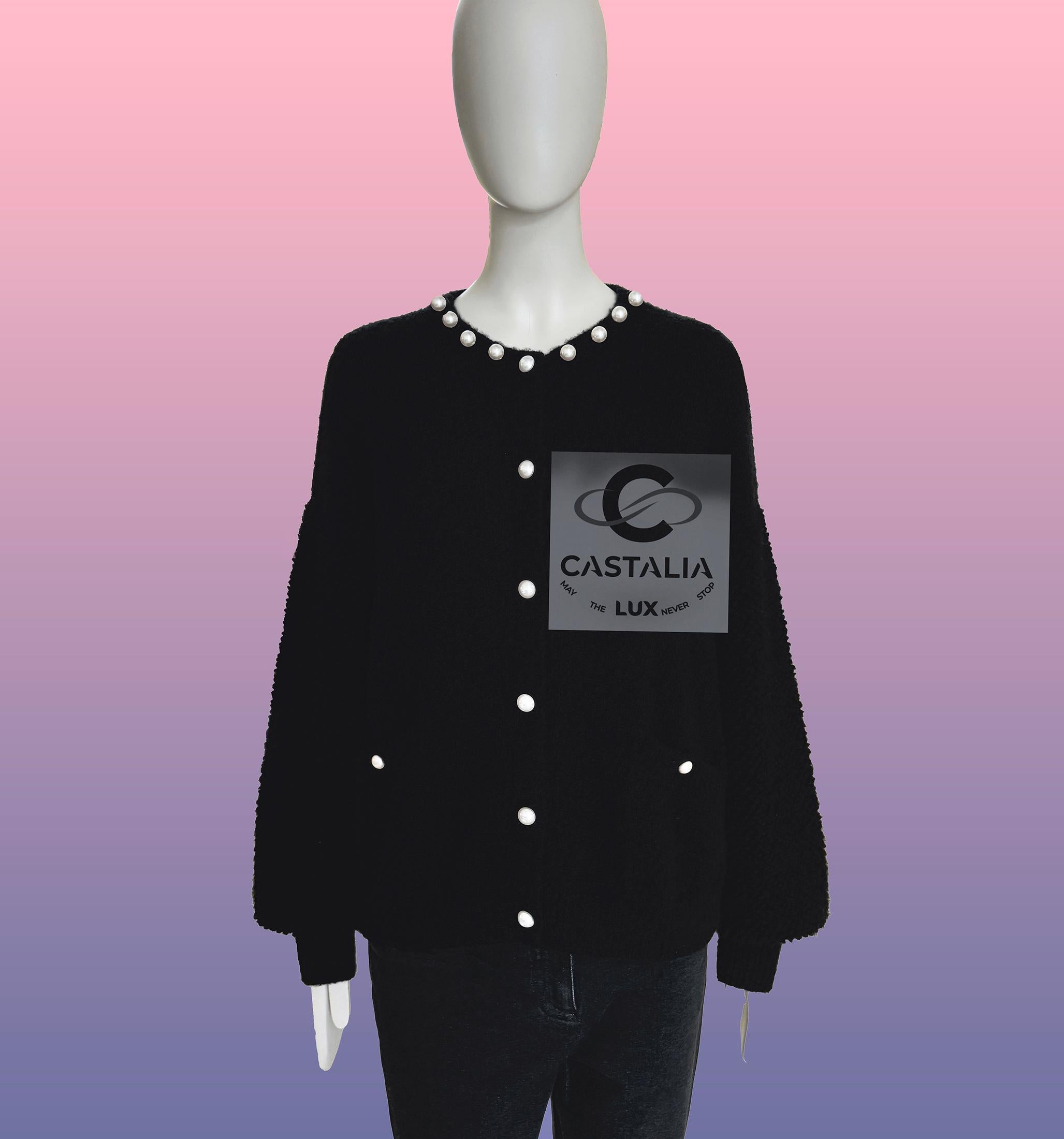 Chanel - Veste en cachemire baroque ornée de perles 40 FR Unisexe en vente