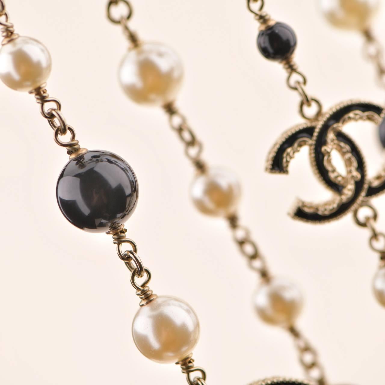 Chanel Pearl Enamel CC Long Necklace Black Gold 1
