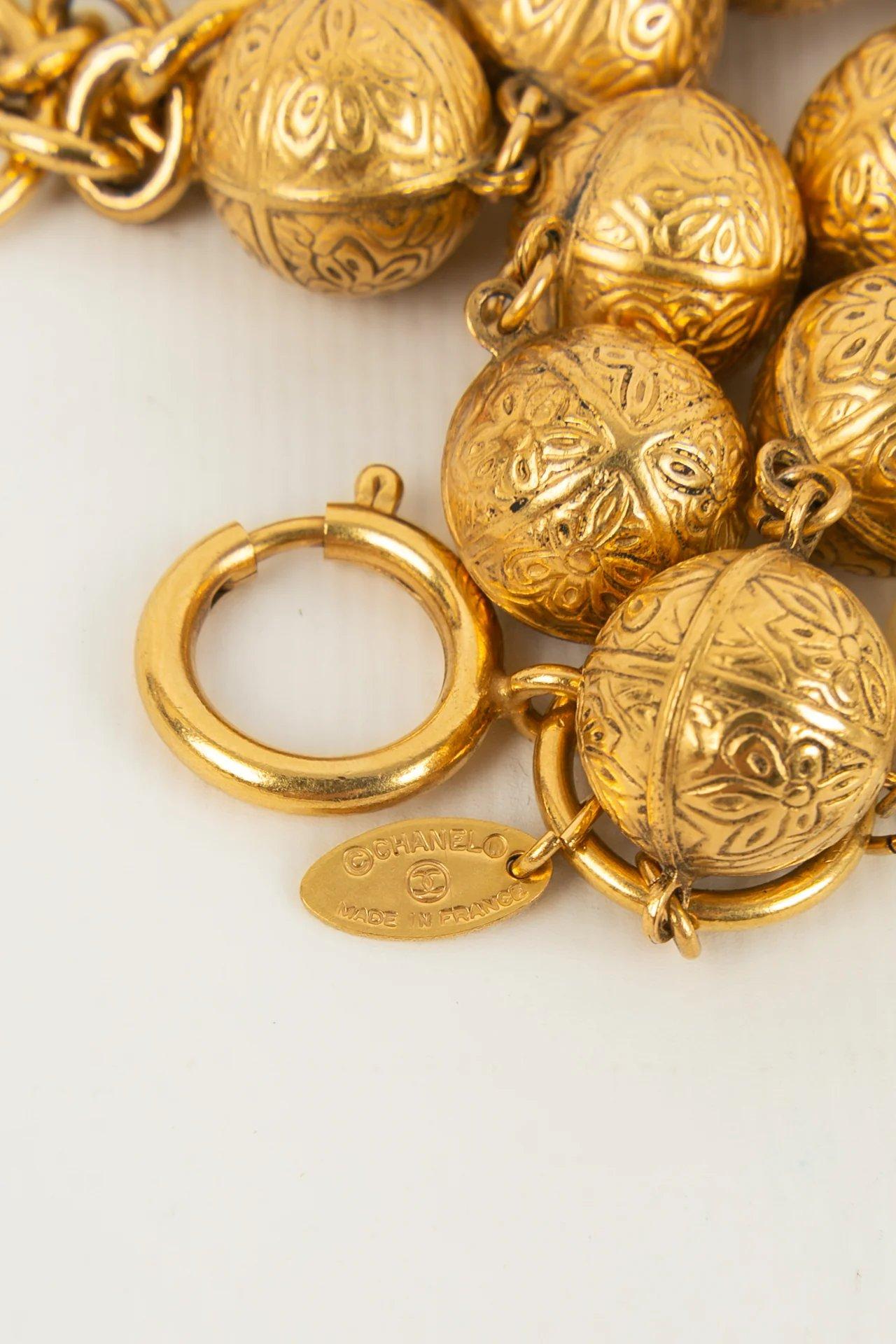 Chanel Pearl Gold Metal Beads Bracelet In Good Condition In SAINT-OUEN-SUR-SEINE, FR