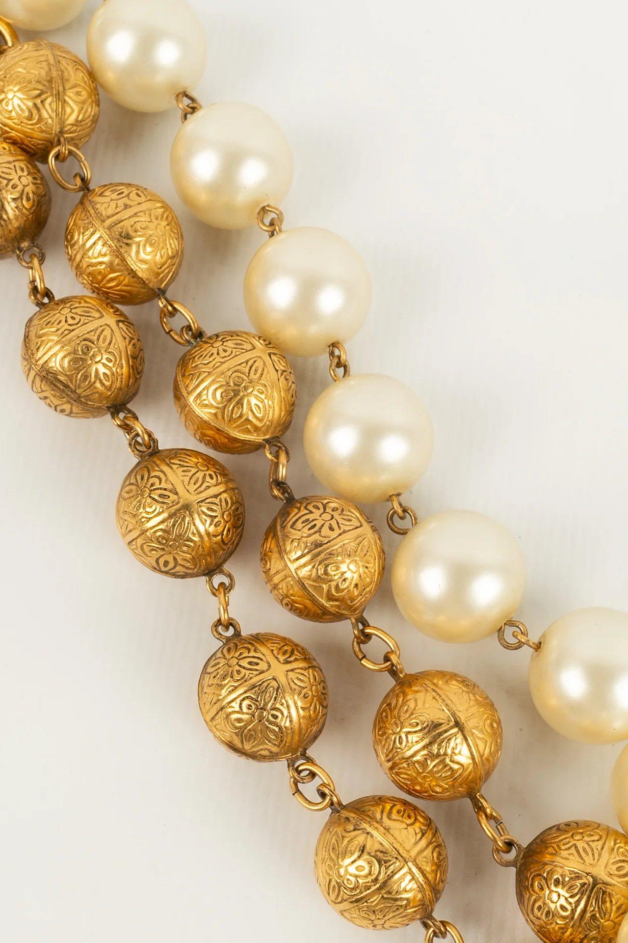 Women's Chanel Pearl Gold Metal Beads Bracelet