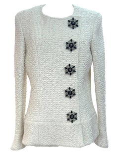 Chanel Pearl  Hamburg pearl-embellished tweed jacket with brooch buttons
