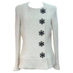 Chanel Pearl  Hamburg pearl-embellished tweed jacket with brooch buttons