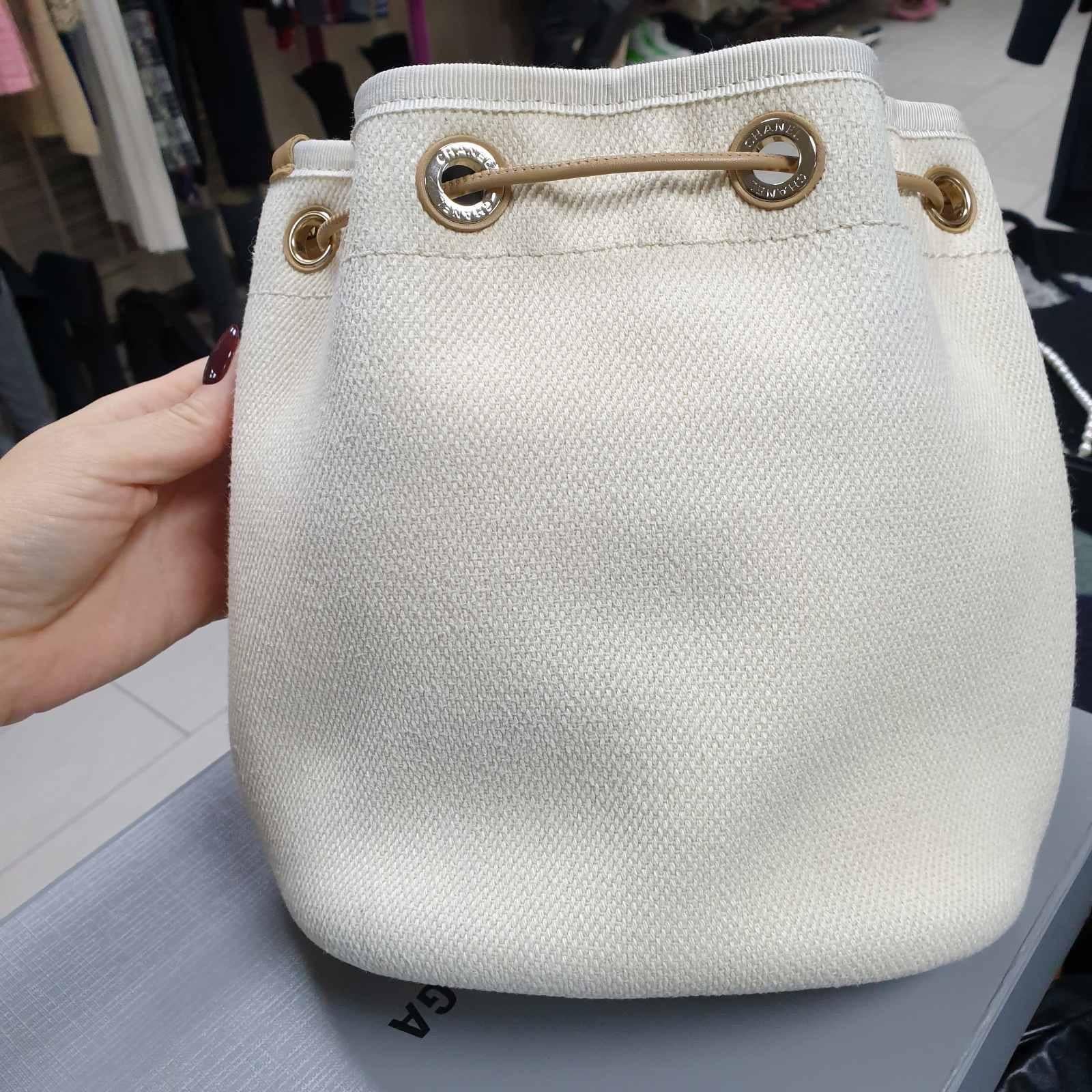 Chanel Pearl Logo Deauville Bag 5
