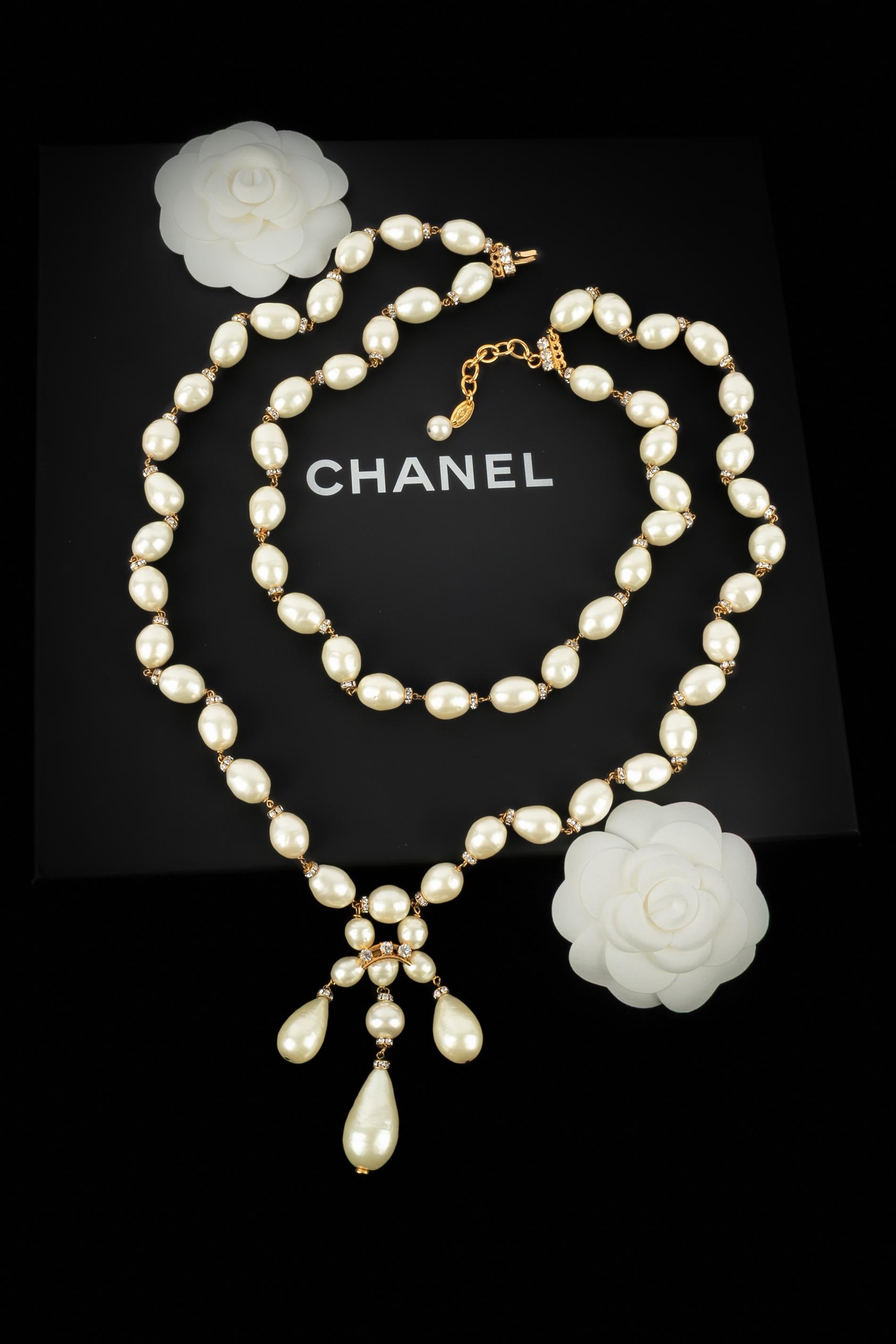 Donna Collana di perle Chanel anni '80 in vendita