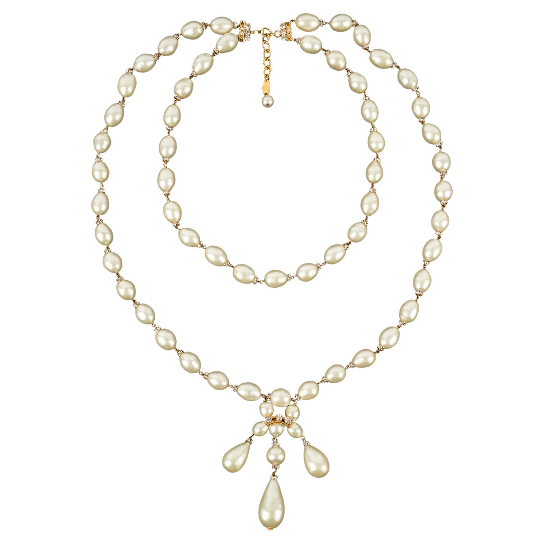 Chanel pearl necklace 1980s