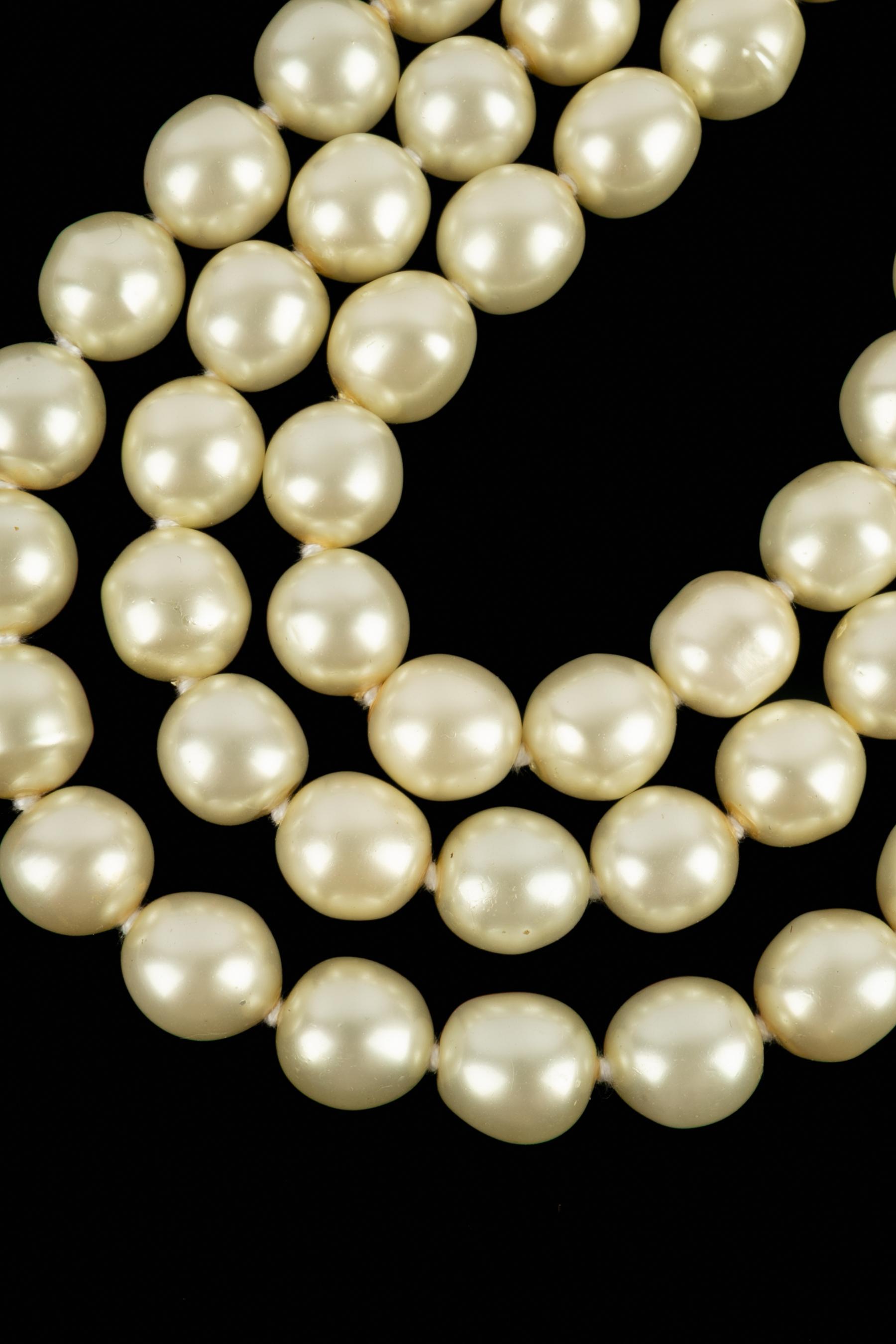 Donna Collana di perle Chanel in vendita
