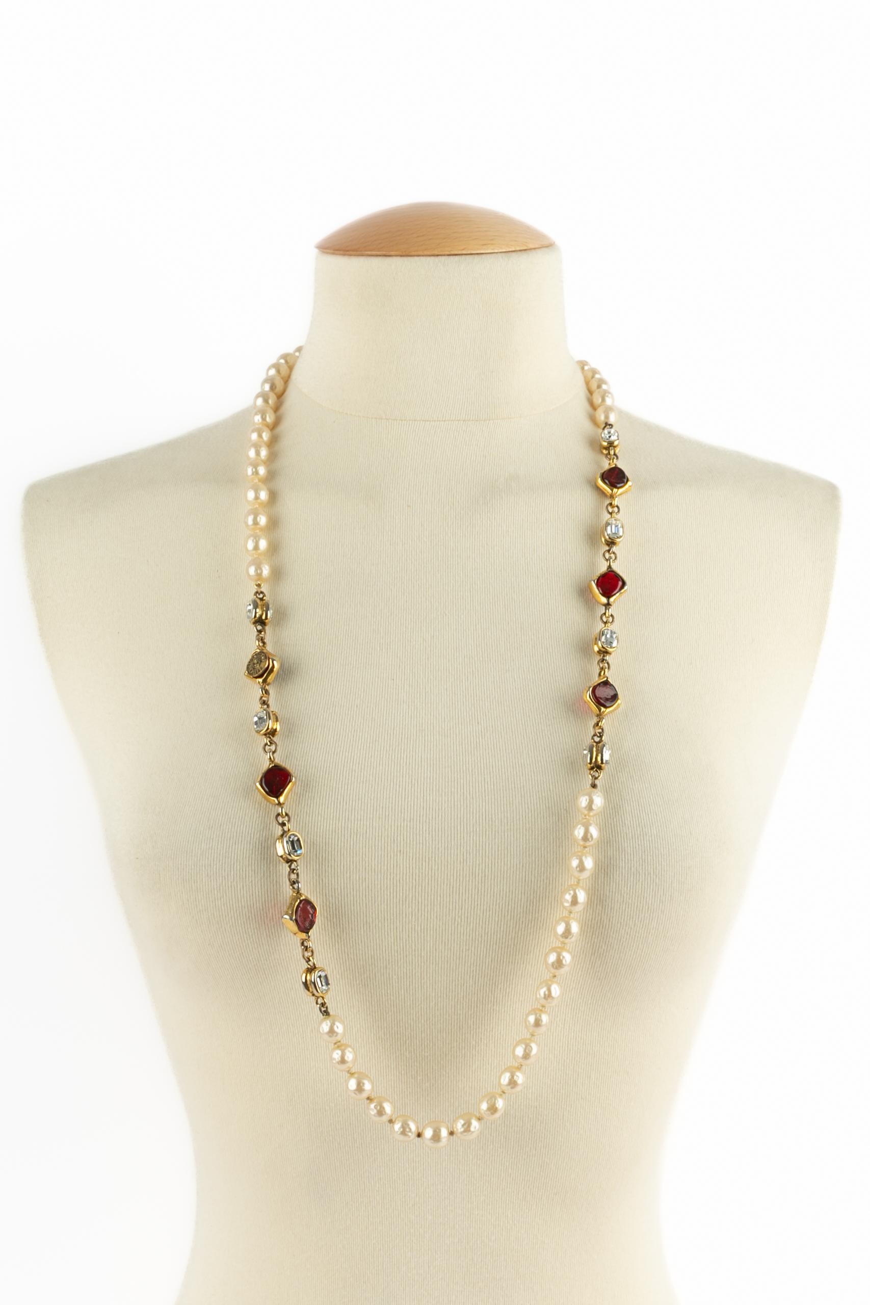 Collier de perles Chanel en vente 5