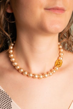 Chanel collar de perlas 'turnlock' 1996