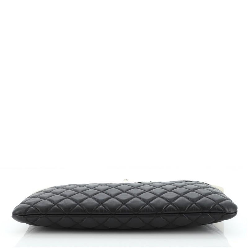 Chanel Pearl O Case Clutch Quilted Lambskin and Calfskin Large In Good Condition In NY, NY