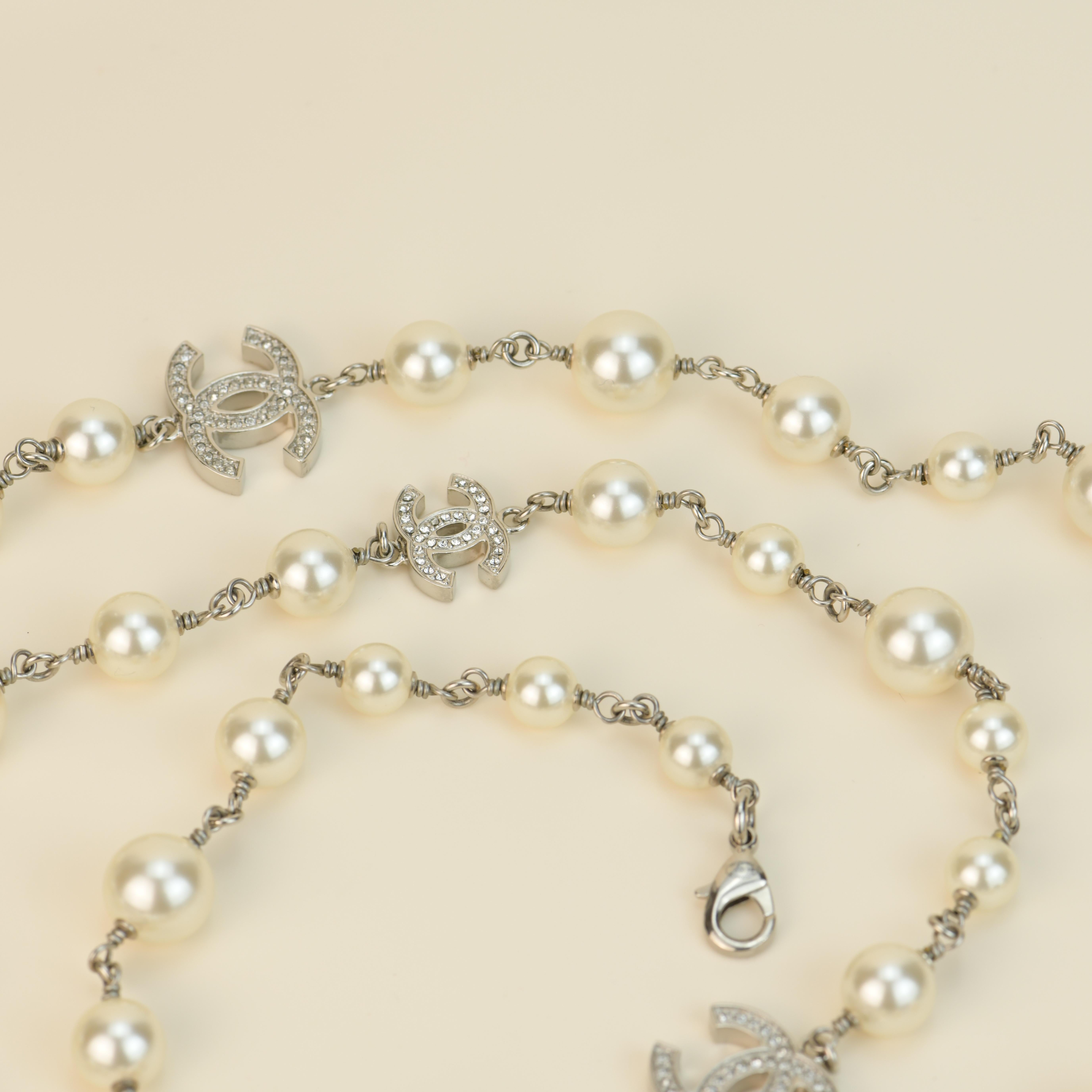 Chanel Pearl Sautoir Necklace with Five CC Logos 4