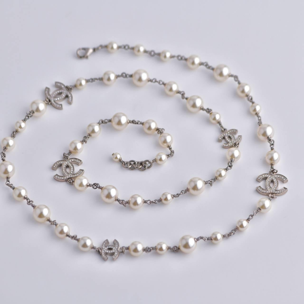 Chanel Pearl Sautoir Necklace with Five CC Logos 3