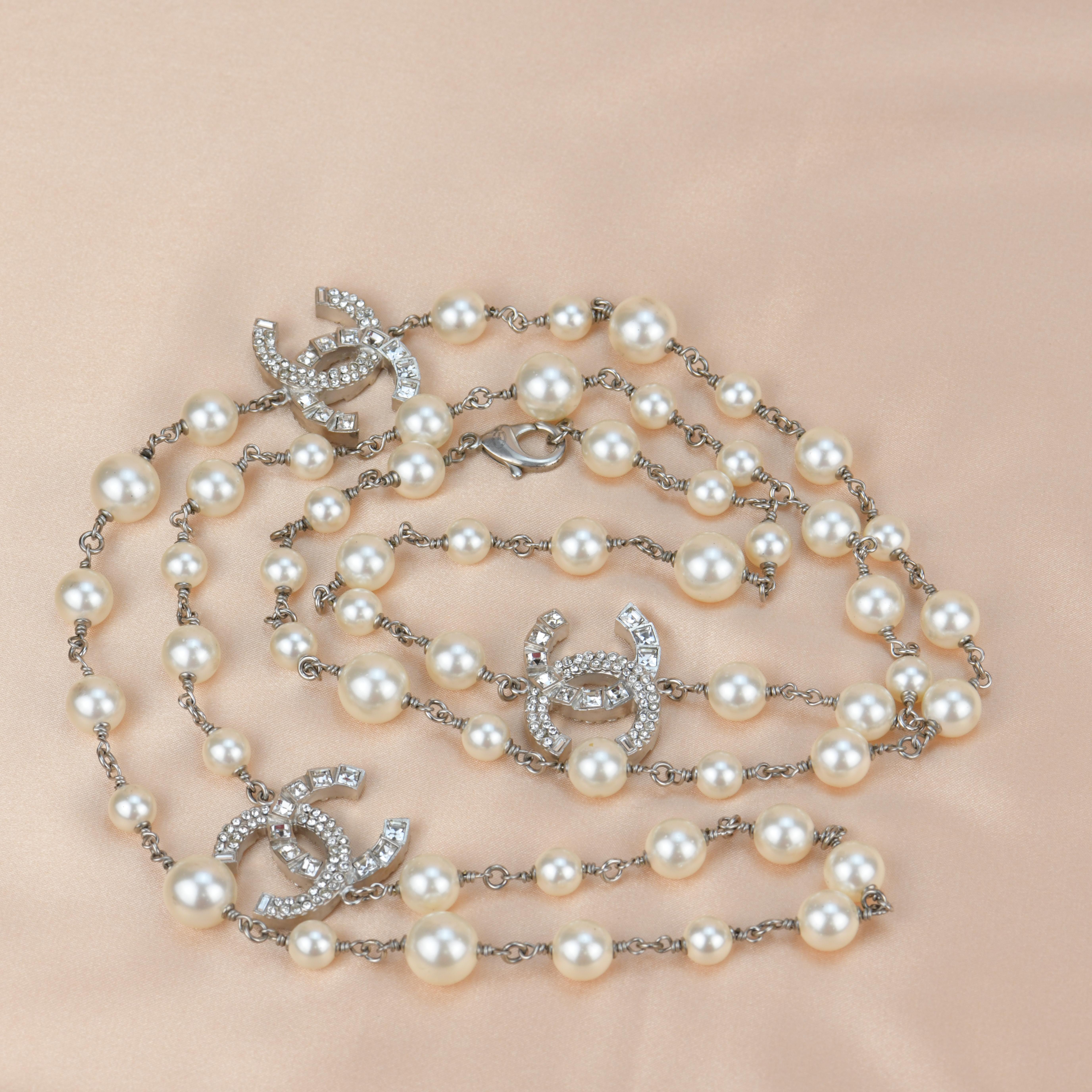 Chanel Pearl Sautoir Necklace with Three Big CC Logos 5