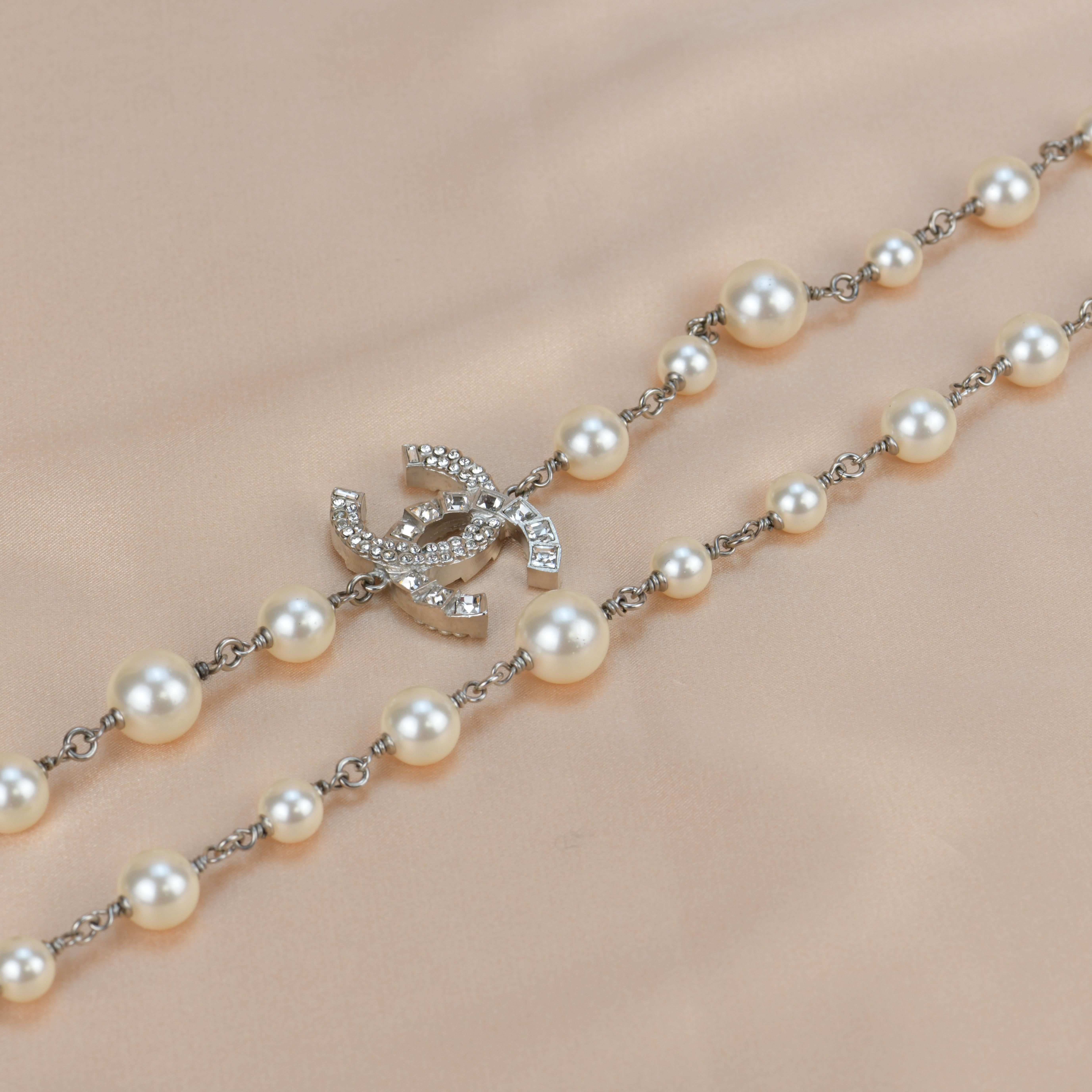 Chanel Pearl Sautoir Necklace with Three Big CC Logos 2