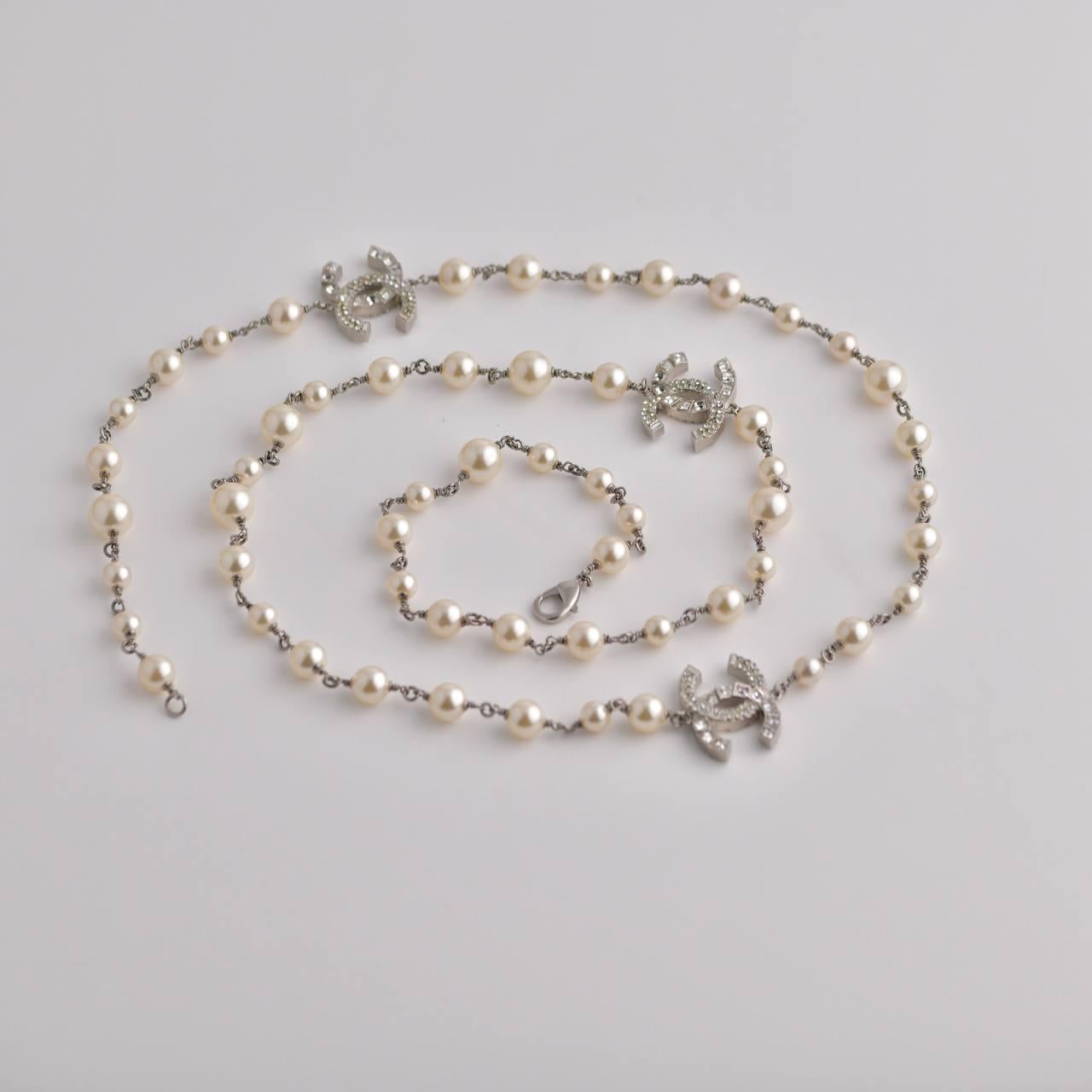 Chanel Pearl Sautoir Necklace with Three Big CC Logos 3