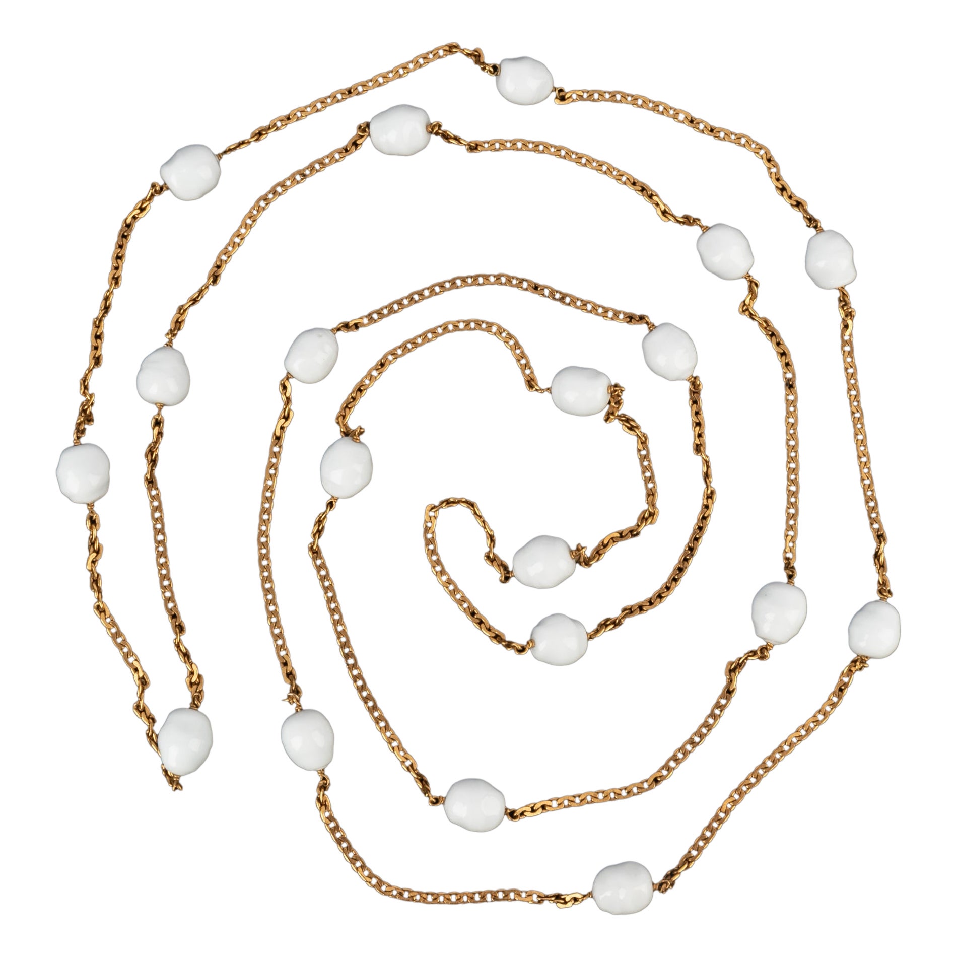 Chanel Pearl Sautoir / Collana con perle di vetro bianche, Autunno-Inverno 1996 in vendita
