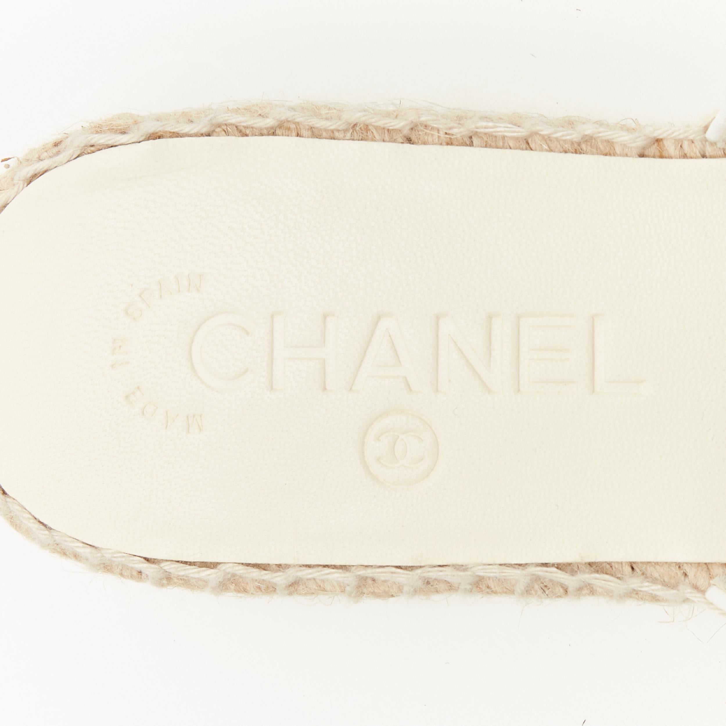 CHANEL pearl sheen white leather black CC toe cap espadrille jute sole mule EU38 1