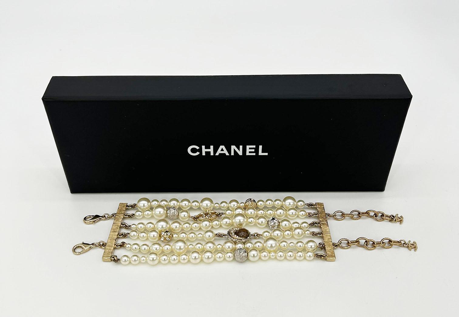 Chanel Pearl Strand Charm Bracelet For Sale 9