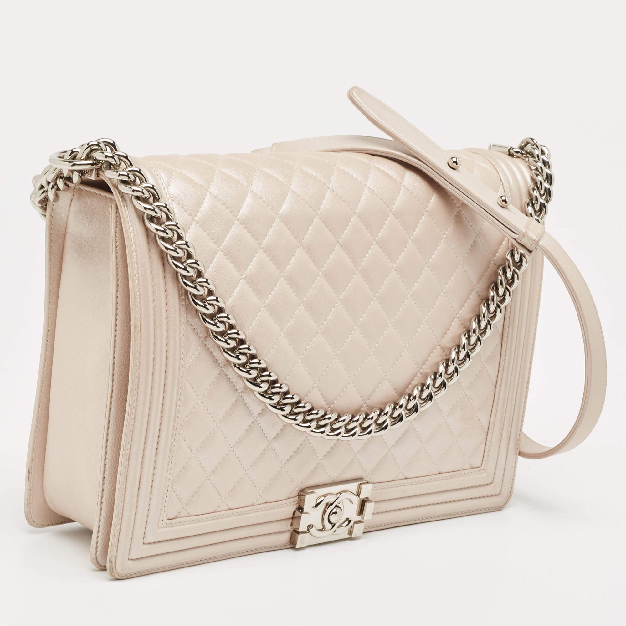 Chanel Pearl White Shimmer Quilted Leather Large Boy Flap Bag For Sale 3