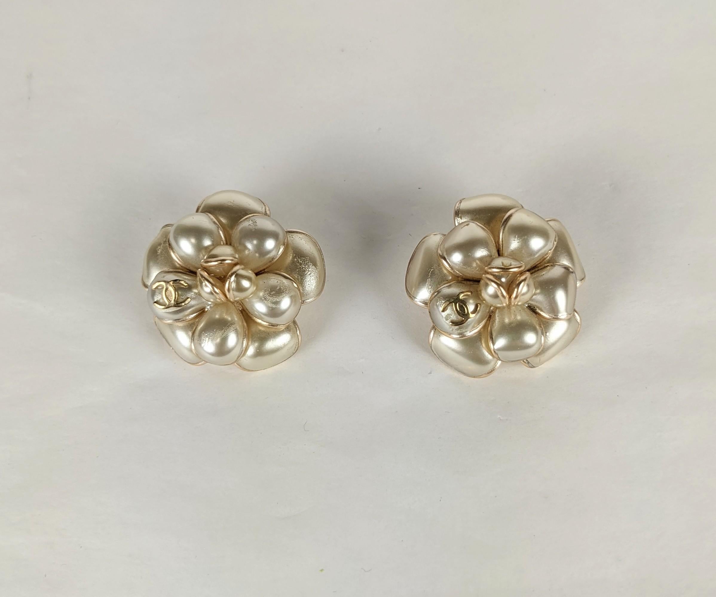 camellia earrings chanel