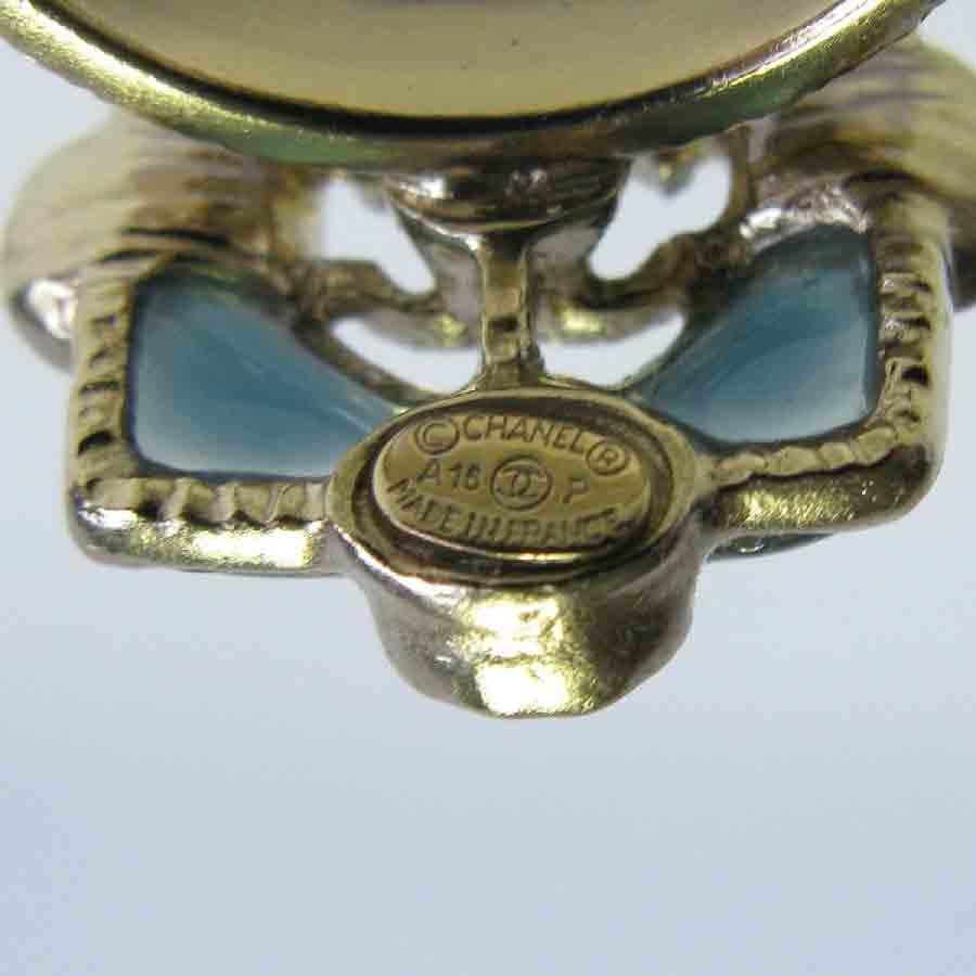 Women's CHANEL Pearls And Blue Resin Ring