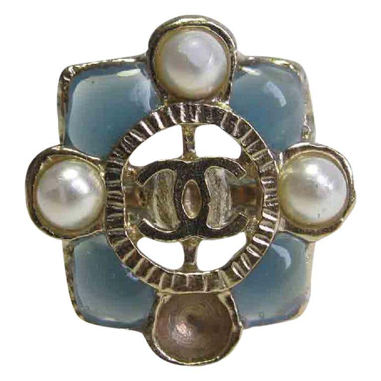 CHANEL Pearls And Blue Resin Ring For Sale at 1stdibs