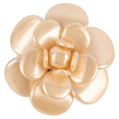 Chanel Pearly Glass Paste Camellia Brooch