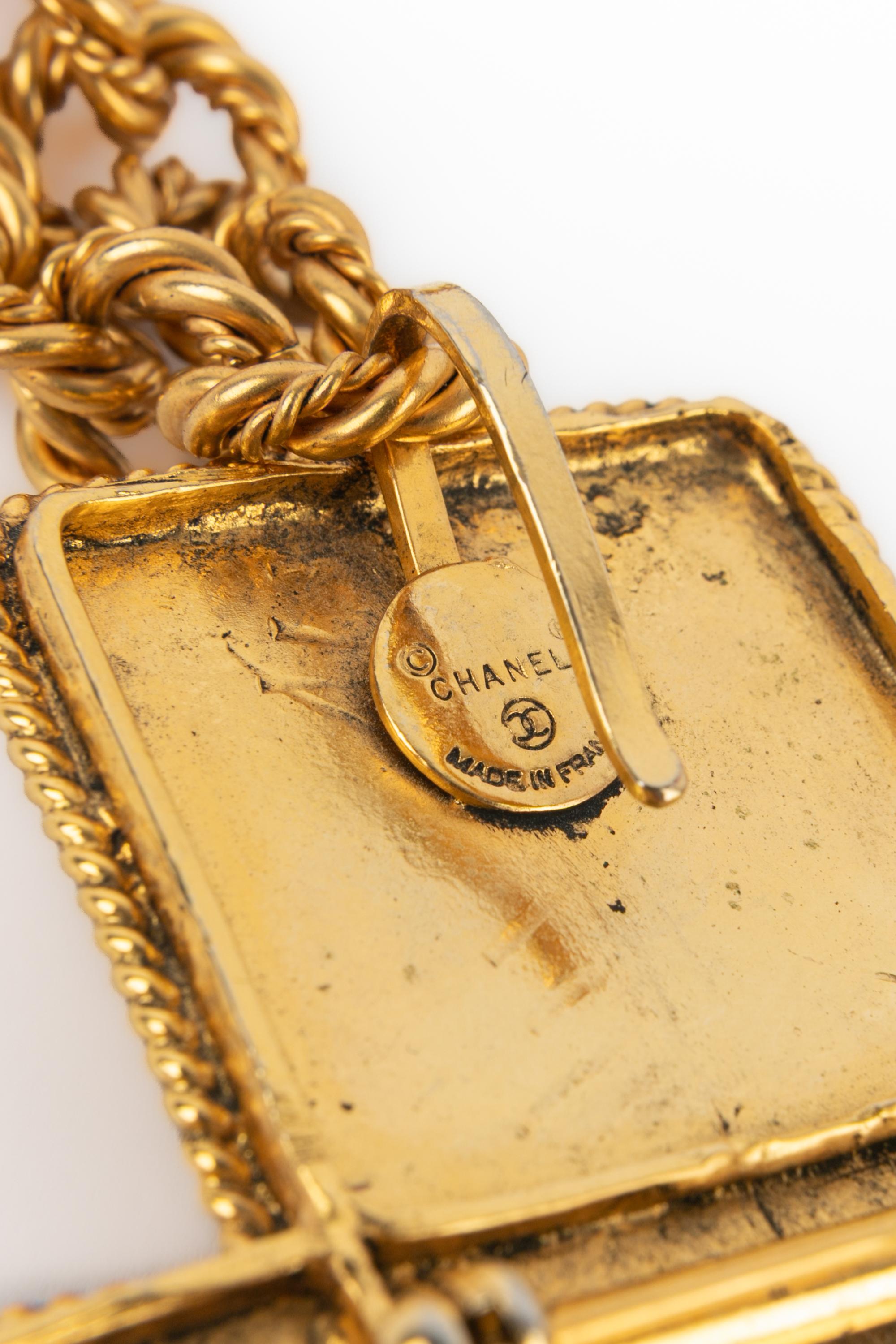 Chanel pendant brooch For Sale 6