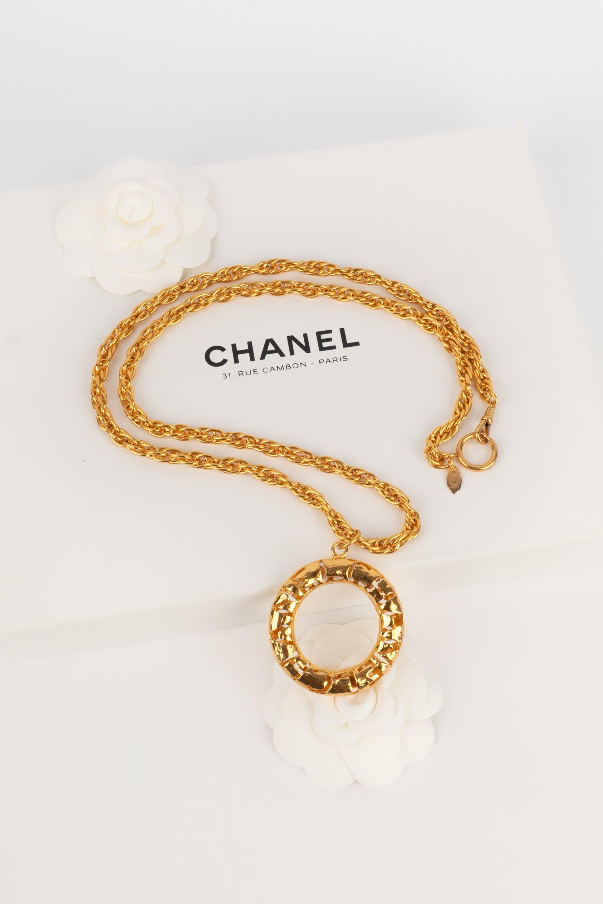 Collana con ciondolo di Chanel, anni '80 in vendita 5