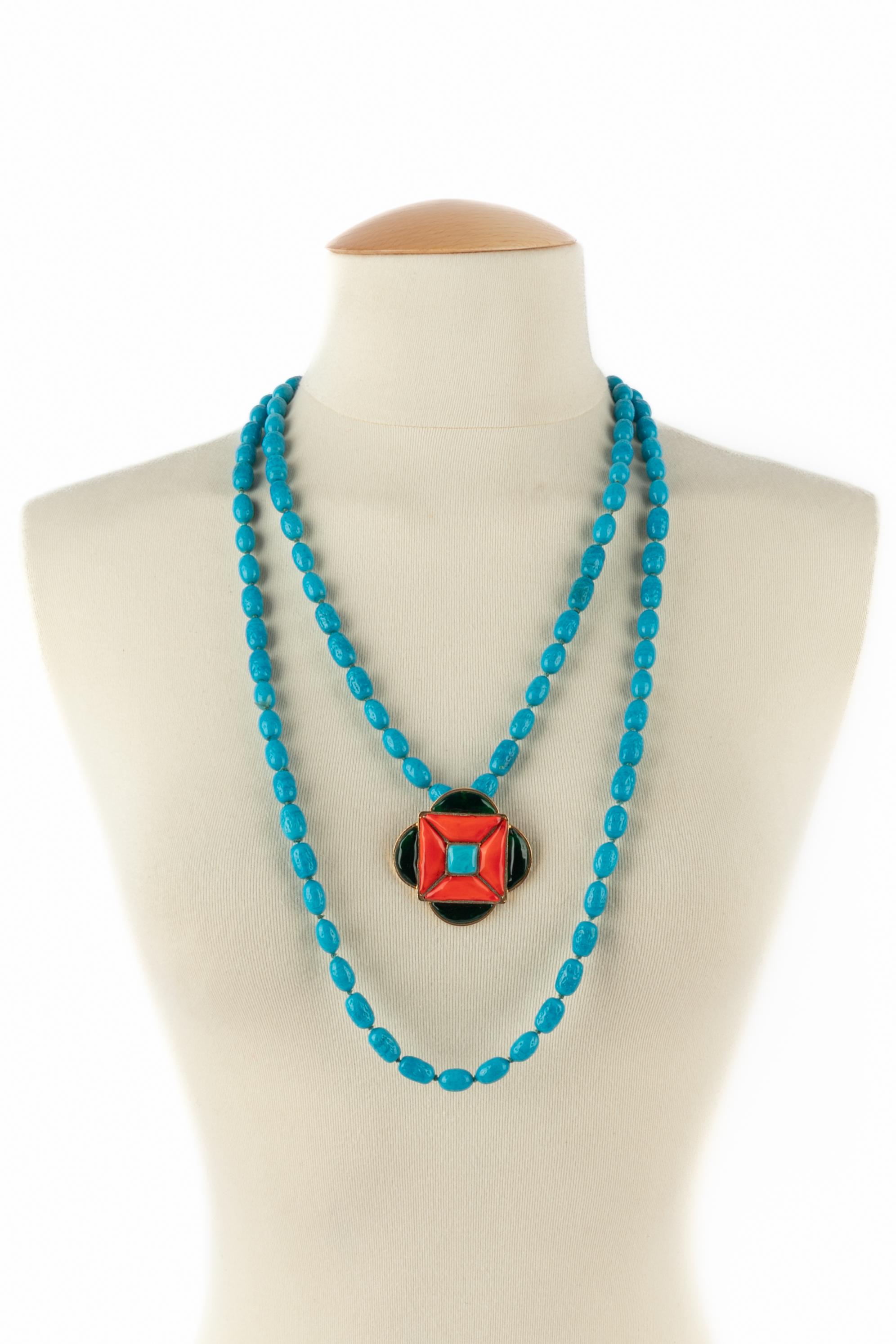 Chanel pendant necklace 1990s For Sale 6