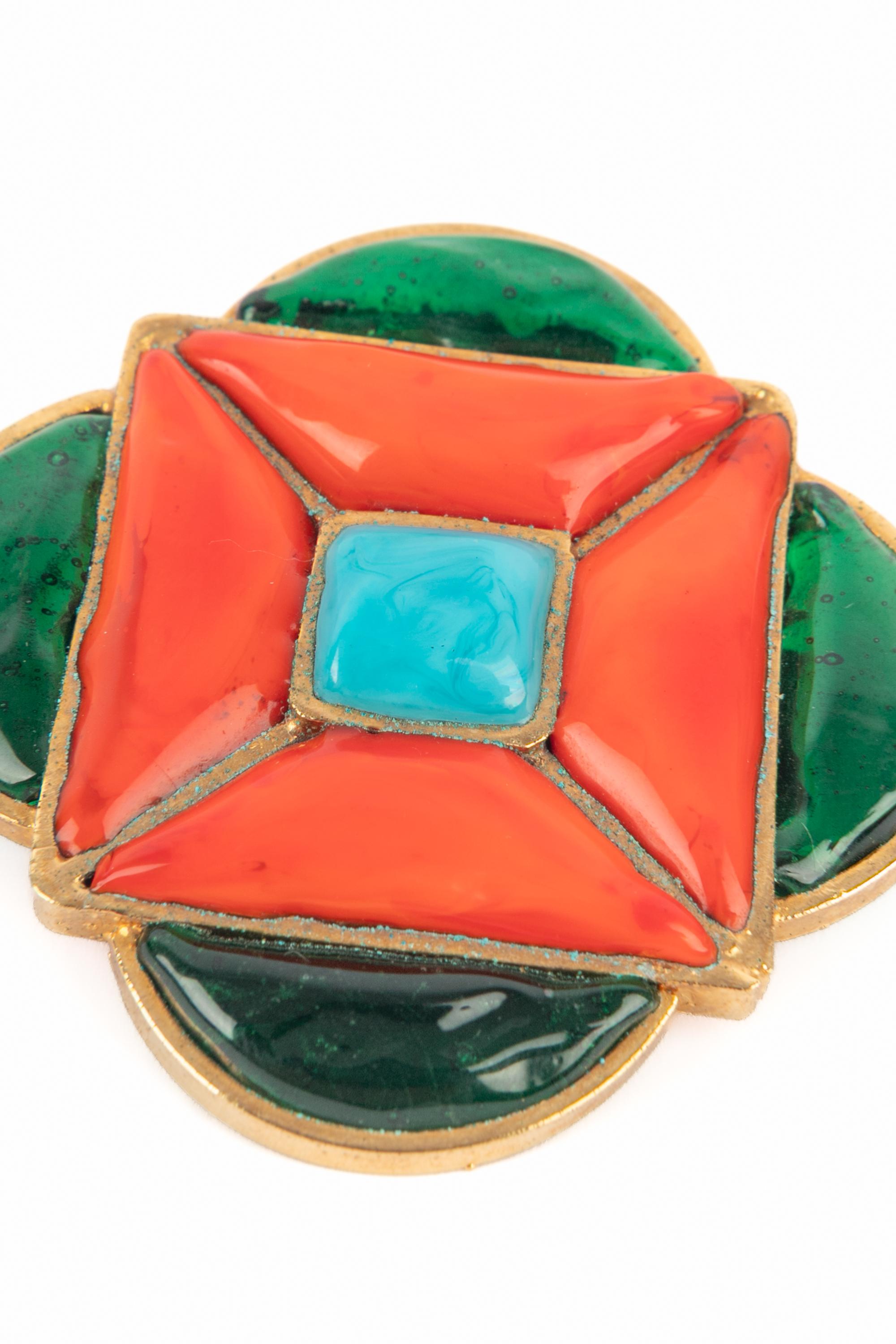 Chanel pendant necklace 1990s For Sale 3