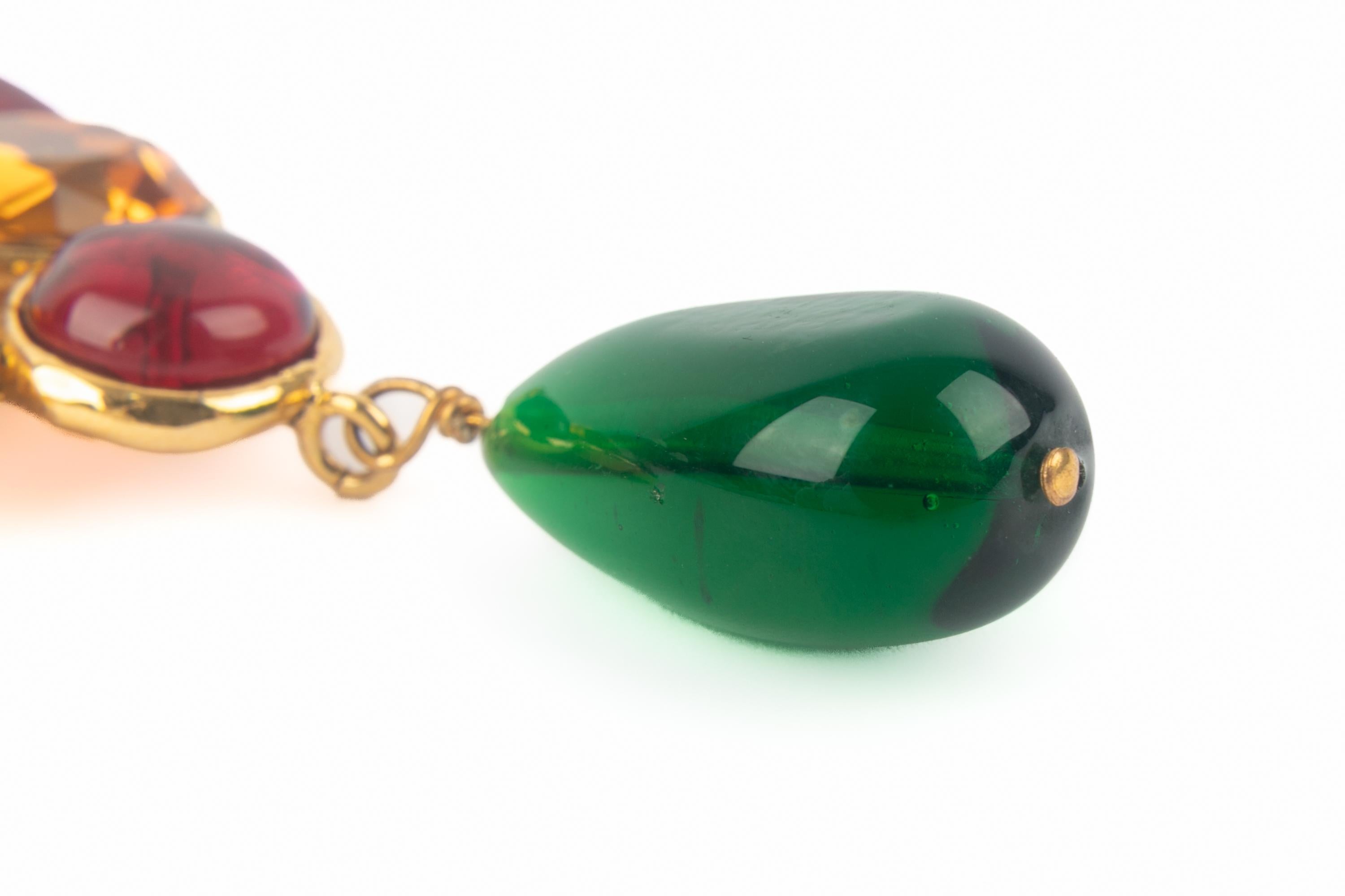 Collana con ciondolo Chanel anni '90 in vendita 3